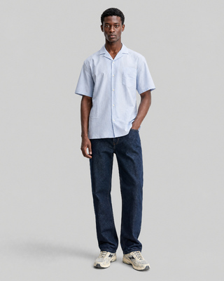 Solid light blue short-sleeved shirt