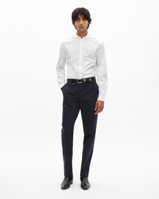 Formal shirt with white collar
