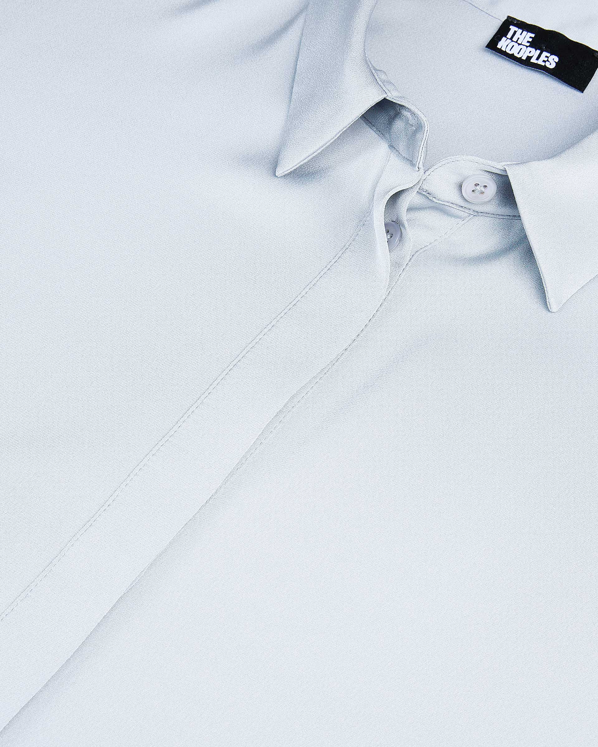 Chemise ample en soie bleue