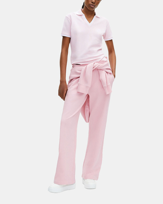 Polo col V rose pâle