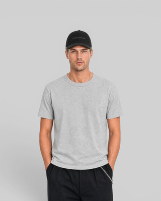 T-shirt uni gris chin&eacute;