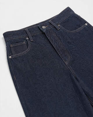 Jean large bleu fonc&eacute;