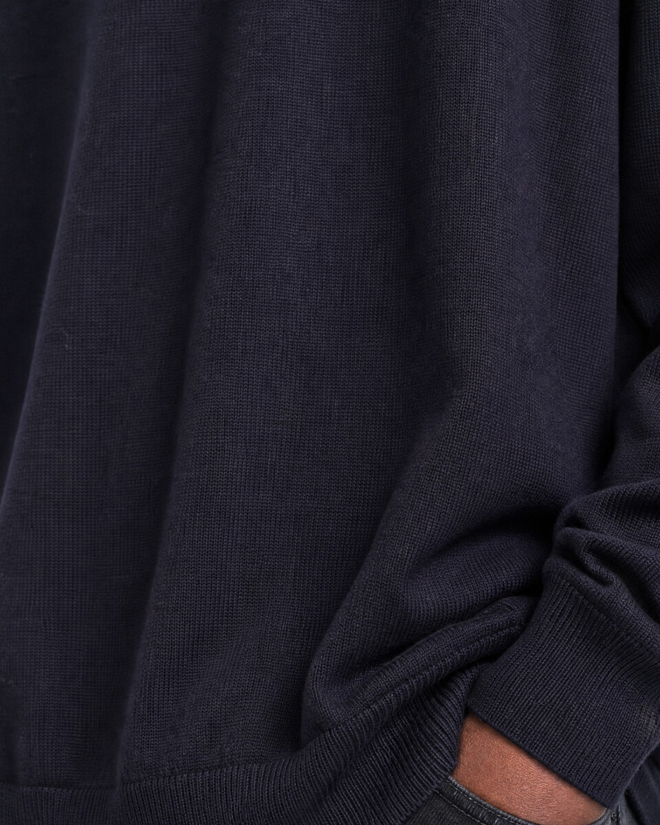 Pull col rond en laine m&eacute;rinos marine