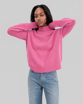 Pull col montant en laine m&eacute;rinos rose
