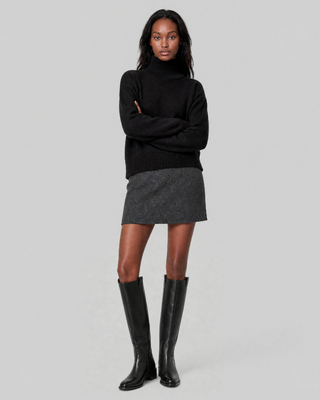 Pull col montant en laine noir