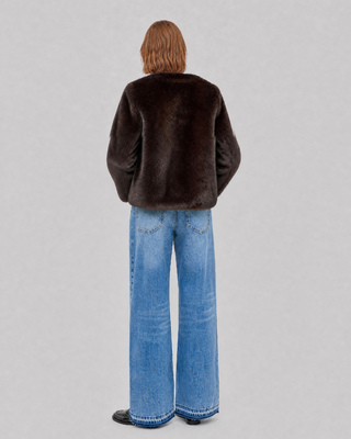 Blouson en fausse fourrure marron