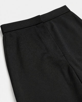Pantalon large en satin noir