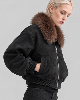 Blouson avec col fausse fourrure noir