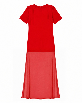 Robe longue en satin rouge