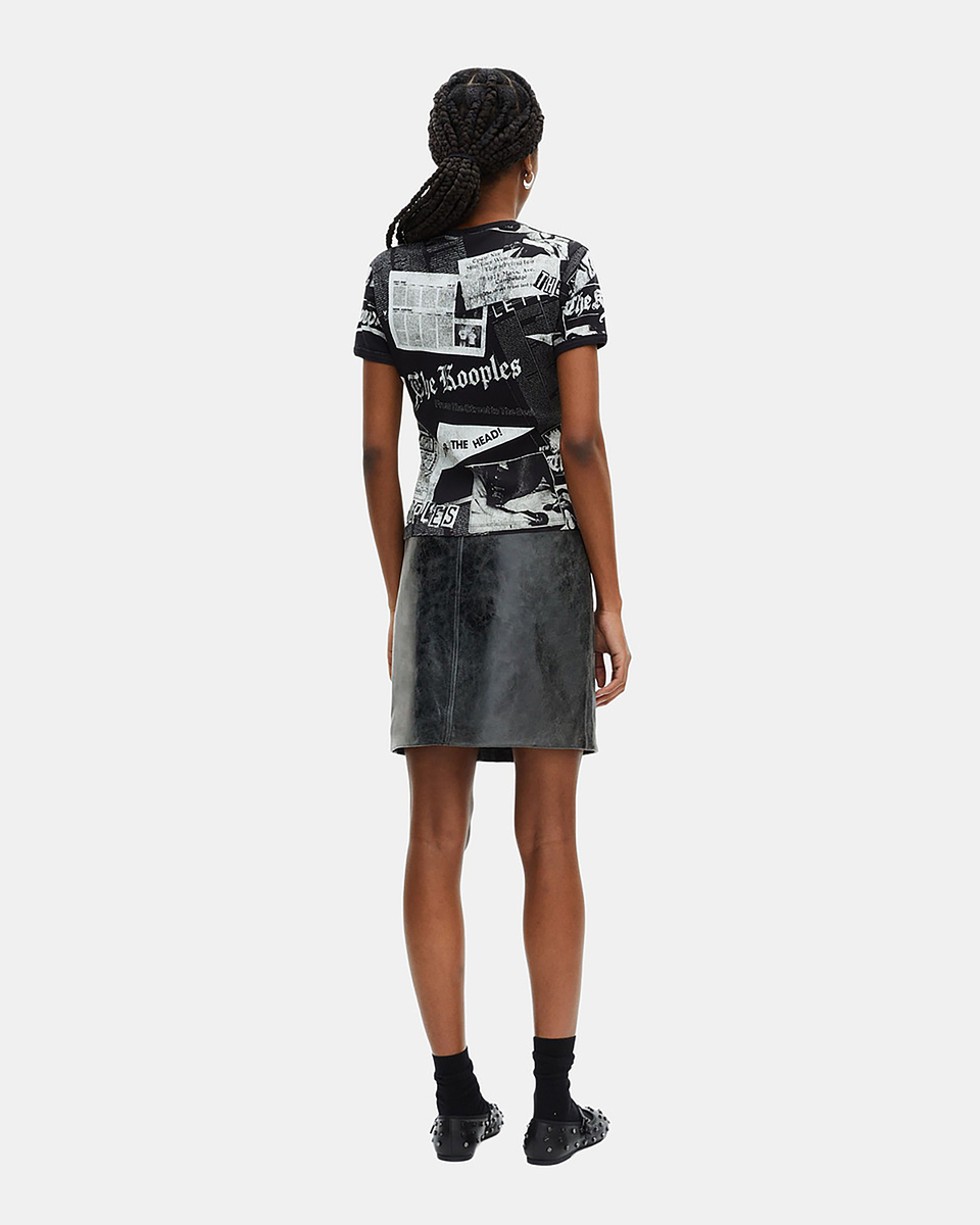 T-Shirt avec sérigraphie noir et blanc