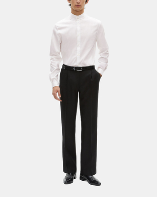 Chemise formelle à rayures blanches