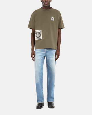 T-shirt avec patchs kaki
