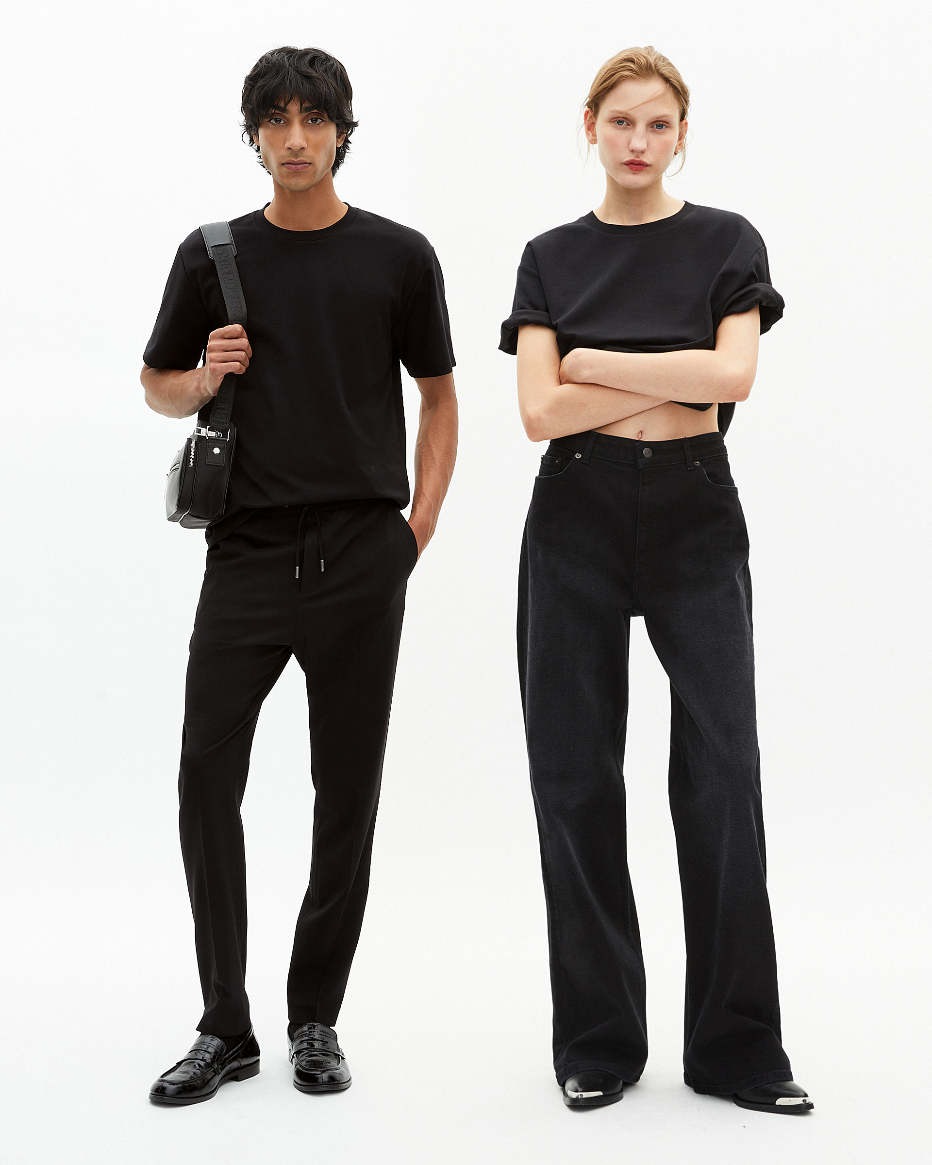 T-shirt Mixte droit uni noir