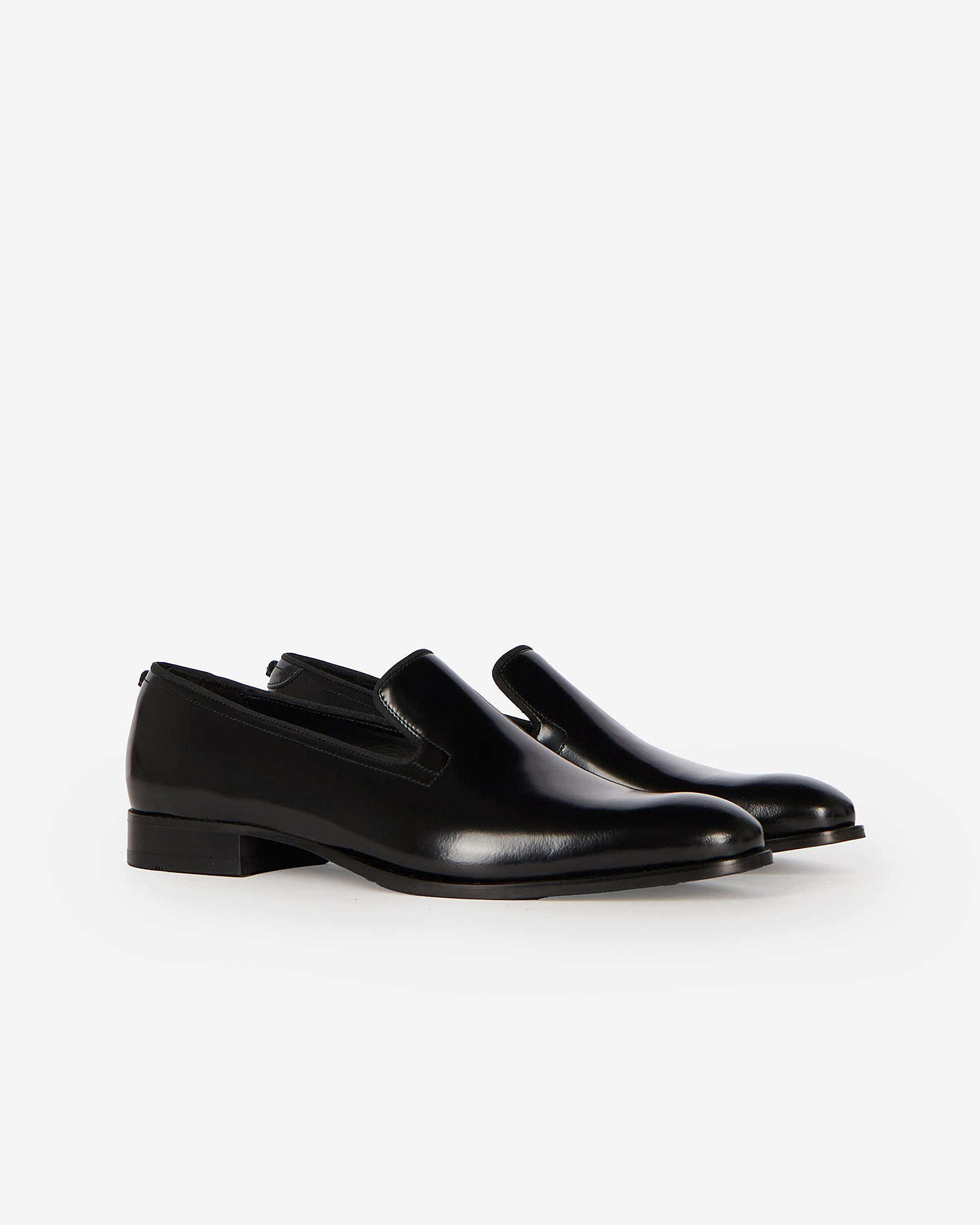 Mocassins en cuir brillant noirs