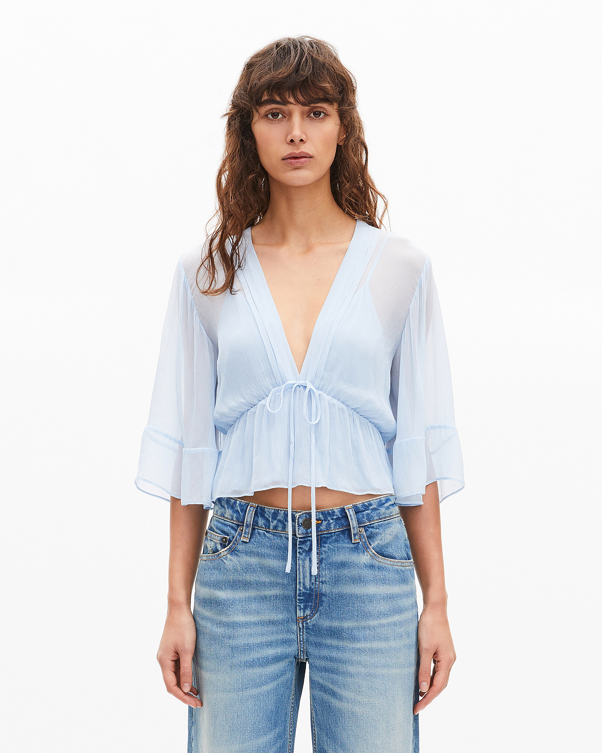 Blouse volantée bleue