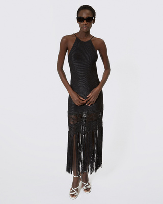 Robe longue dos nu avec franges en maille noire