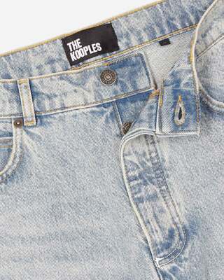 Jean droit délavé bleu clair