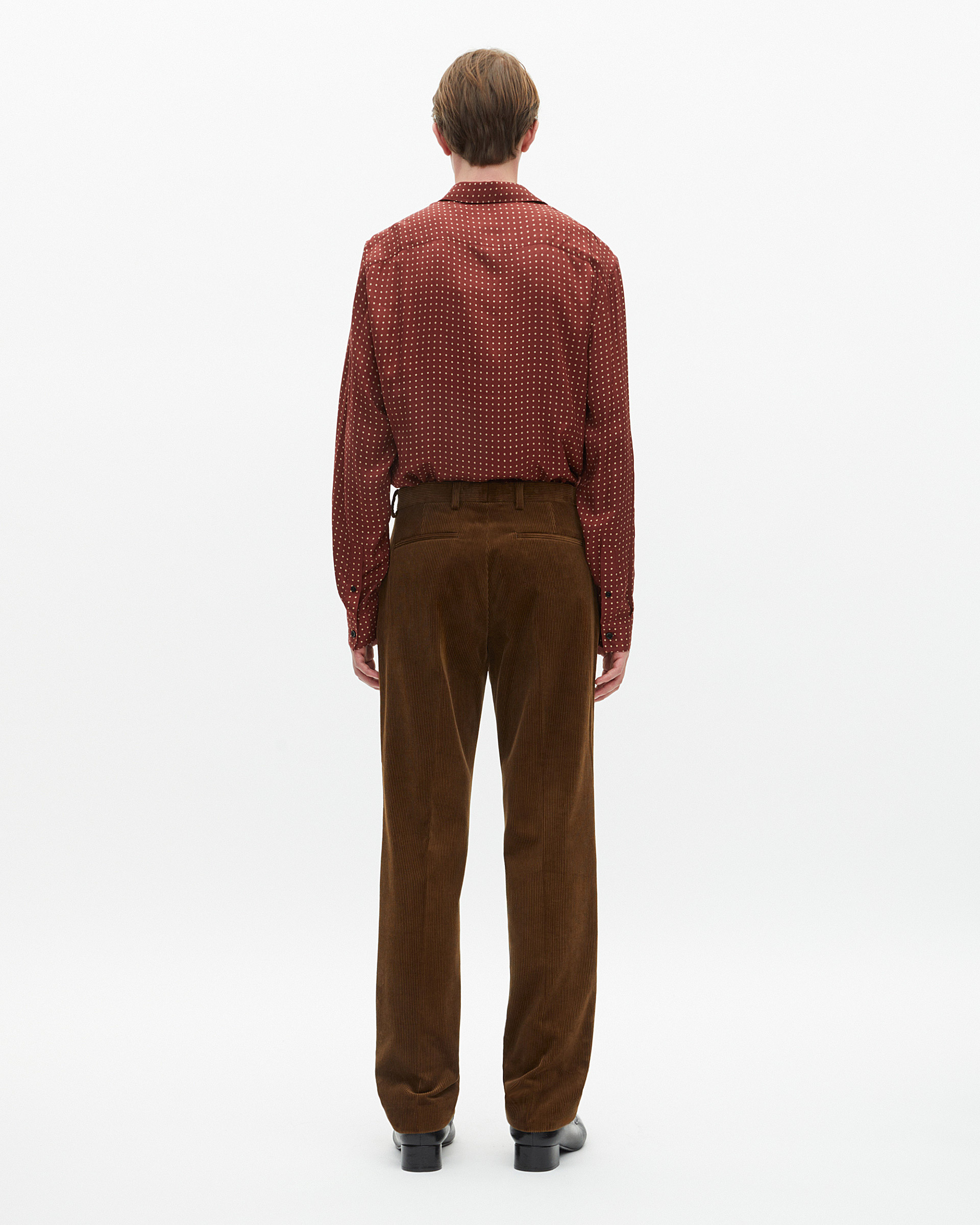 Pantalon de costume ajusté en velours côtelé marron