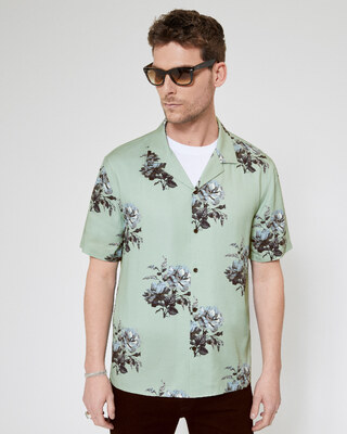 Chemise manches courtes imprimé fleuri verte