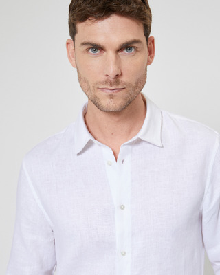 Chemise en lin blanche