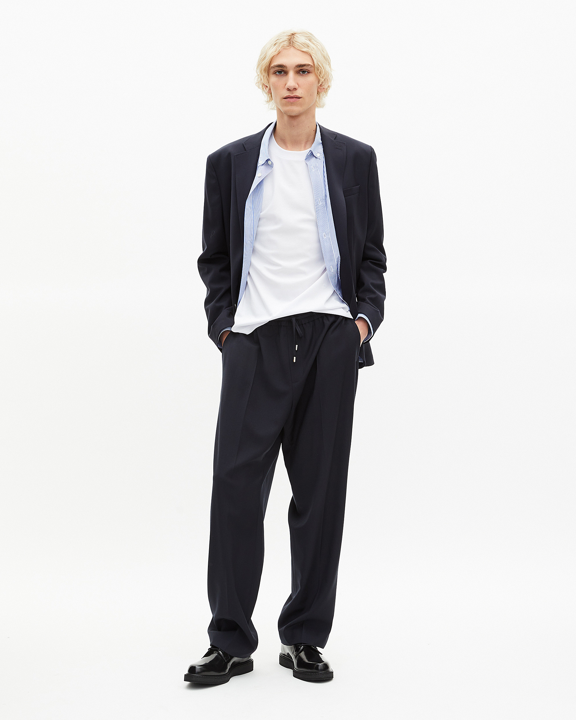 Derbies avec oeillets en cuir noires