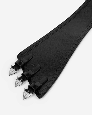 Ceinture corset en cuir noir avec boucles