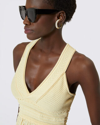 Top en maille ajourée jaune
