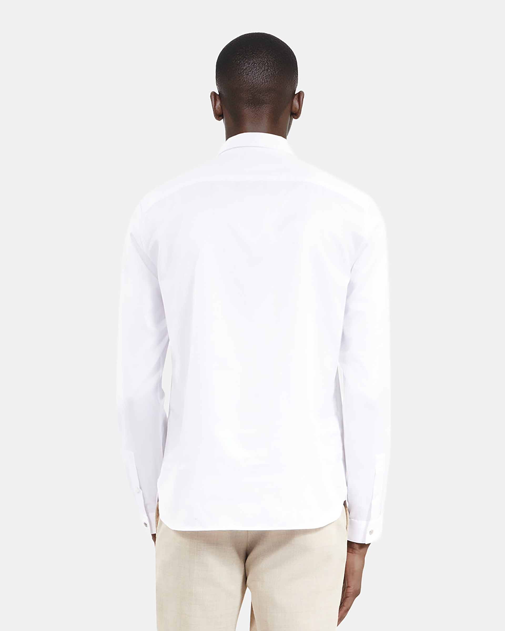 Chemise formelle blanche