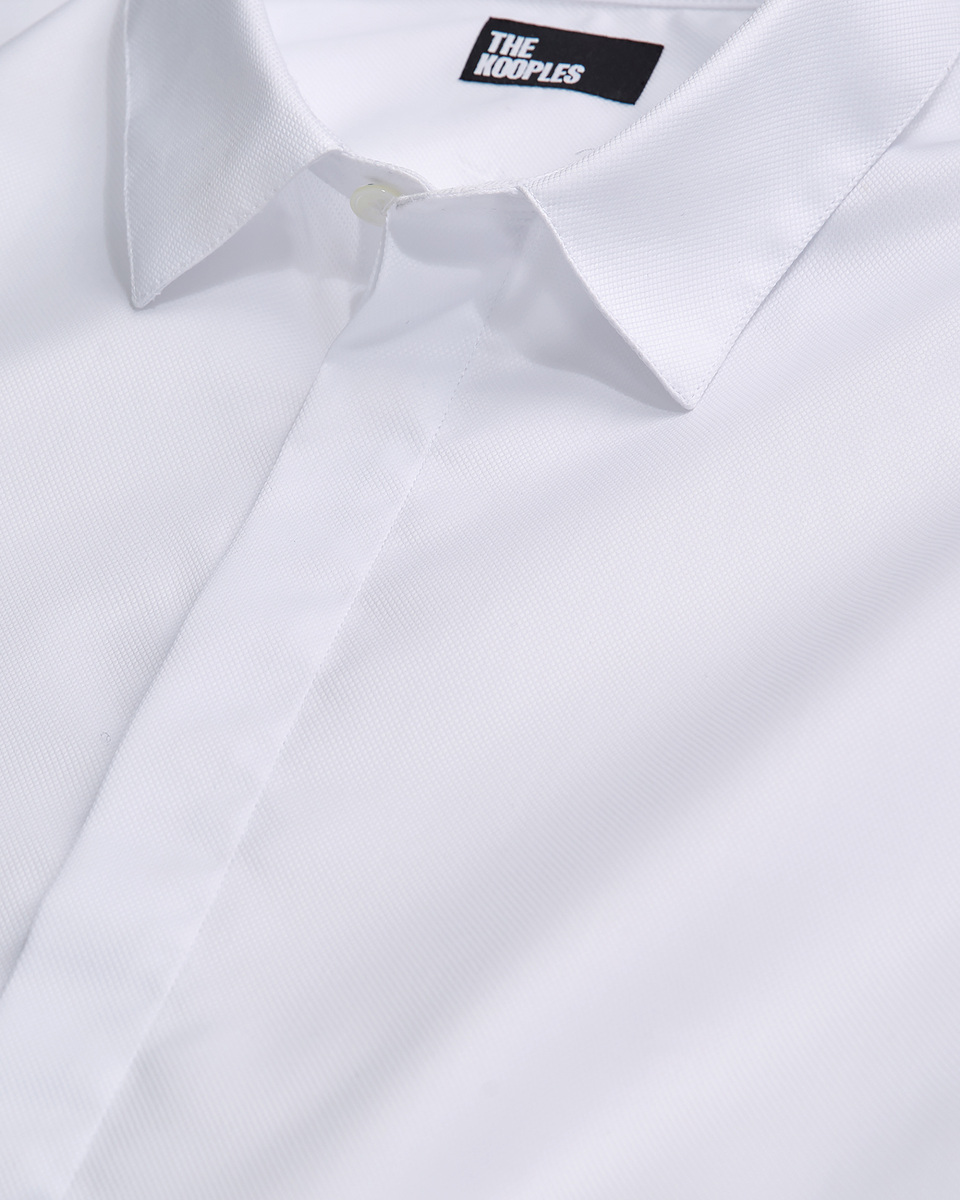 Chemise formelle blanche