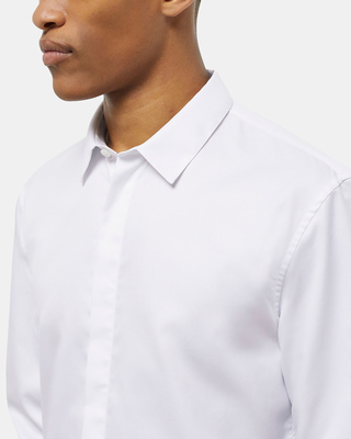Chemise formelle blanche