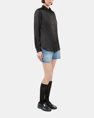Chemise en soie noire