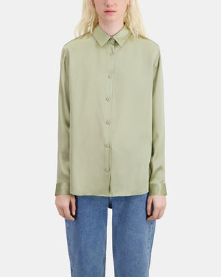 Chemise en soie satin vert clair