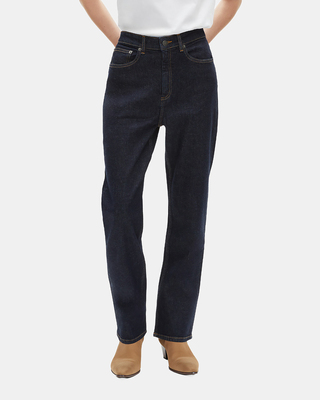 Dark blue boyfriend jeans