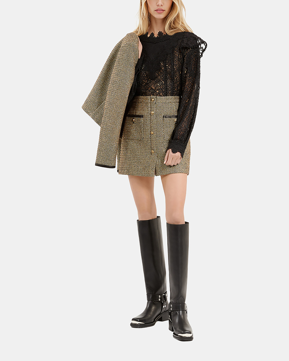Short golden skirt