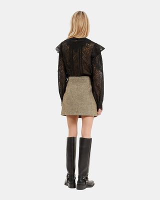 Short golden skirt