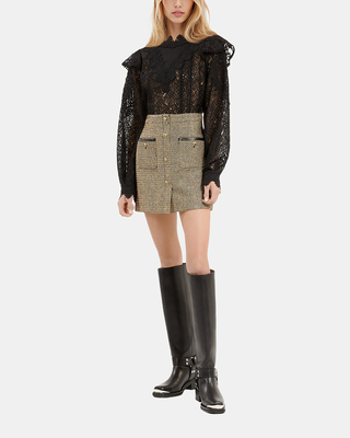 Short golden skirt