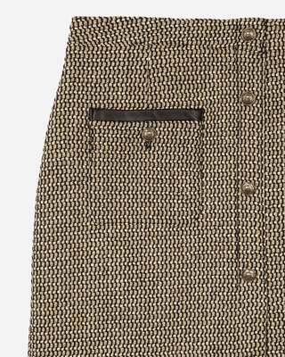Short golden skirt