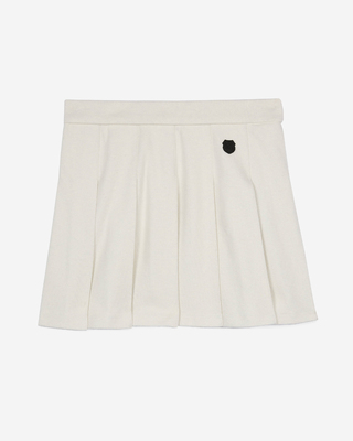 Short ecru pleated skirt