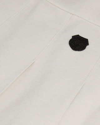 Short ecru pleated skirt