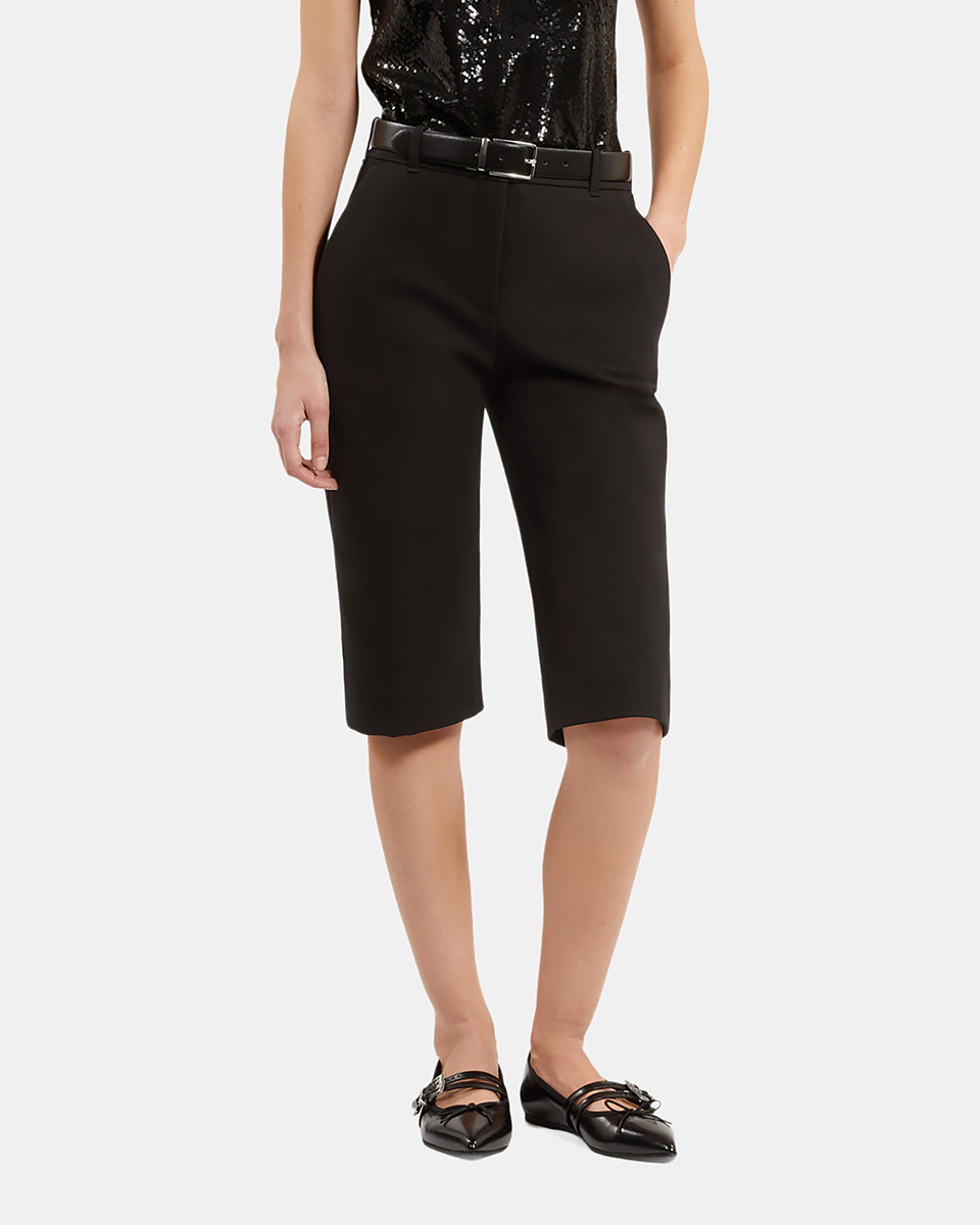Black capri shorts
