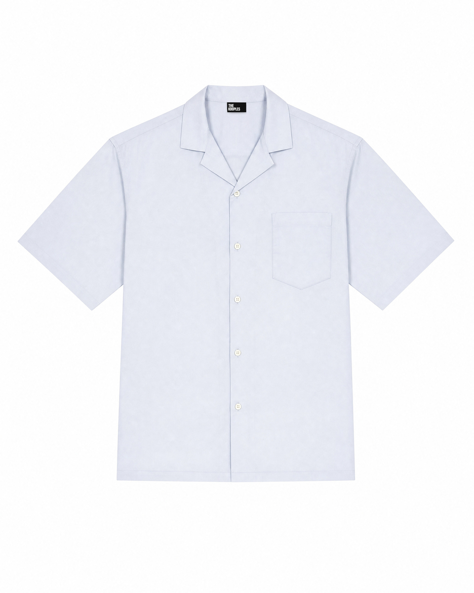 Solid light blue short-sleeved shirt