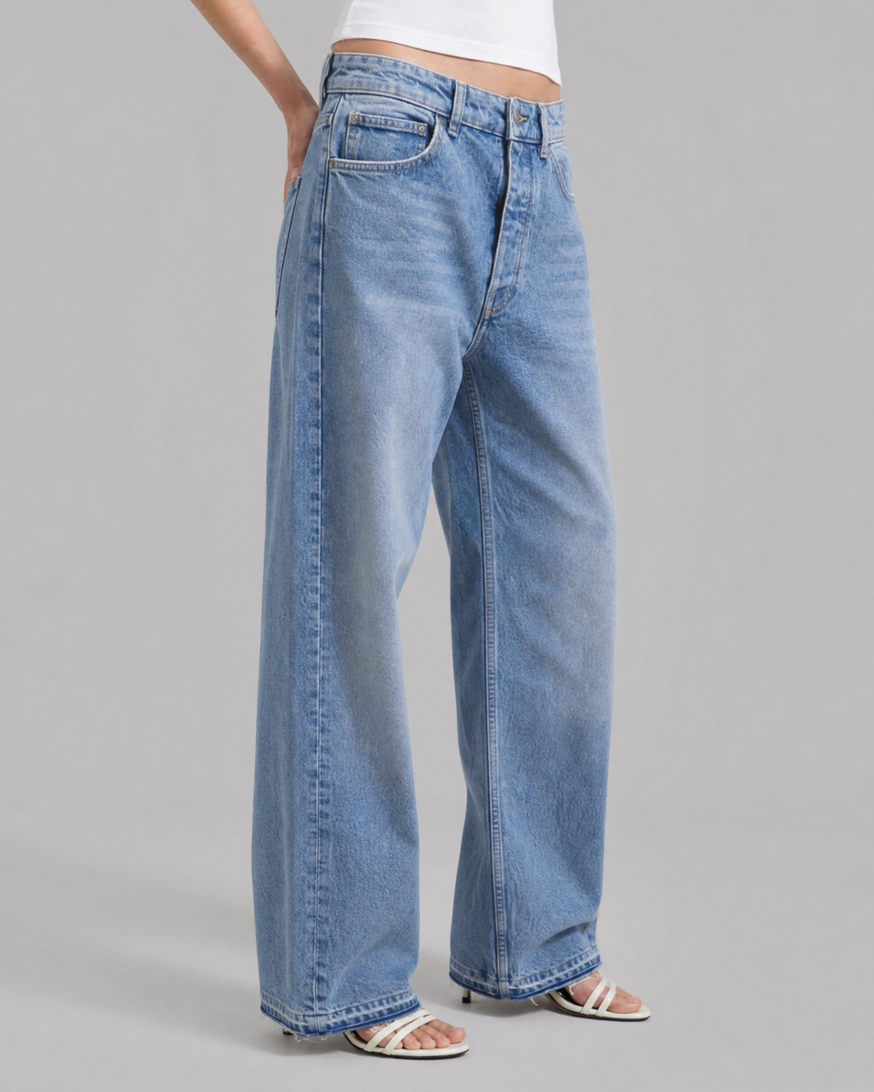 Light blue straight-leg jeans