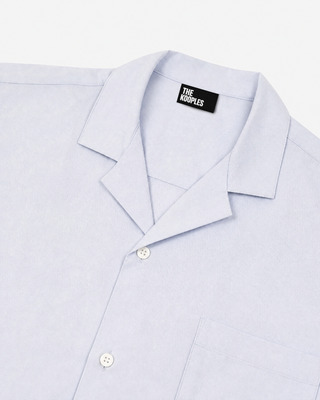 Solid light blue short-sleeved shirt