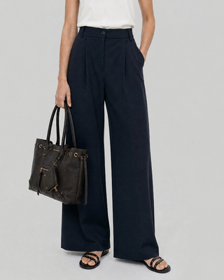 Wide-leg tailored pants in navy wool blend