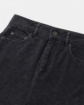 Black wide-leg jeans
