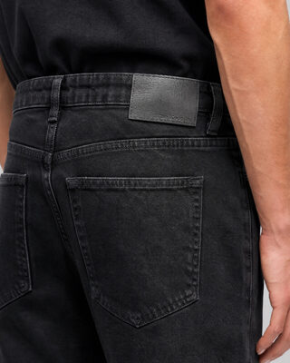 Black slim-fit jeans