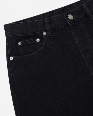 Black slim-fit jeans
