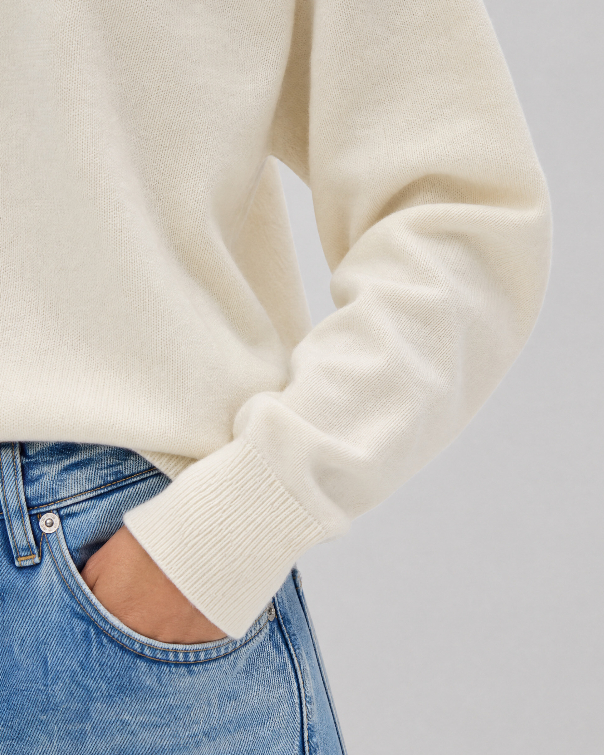 Ecru wool and cashmere sweater