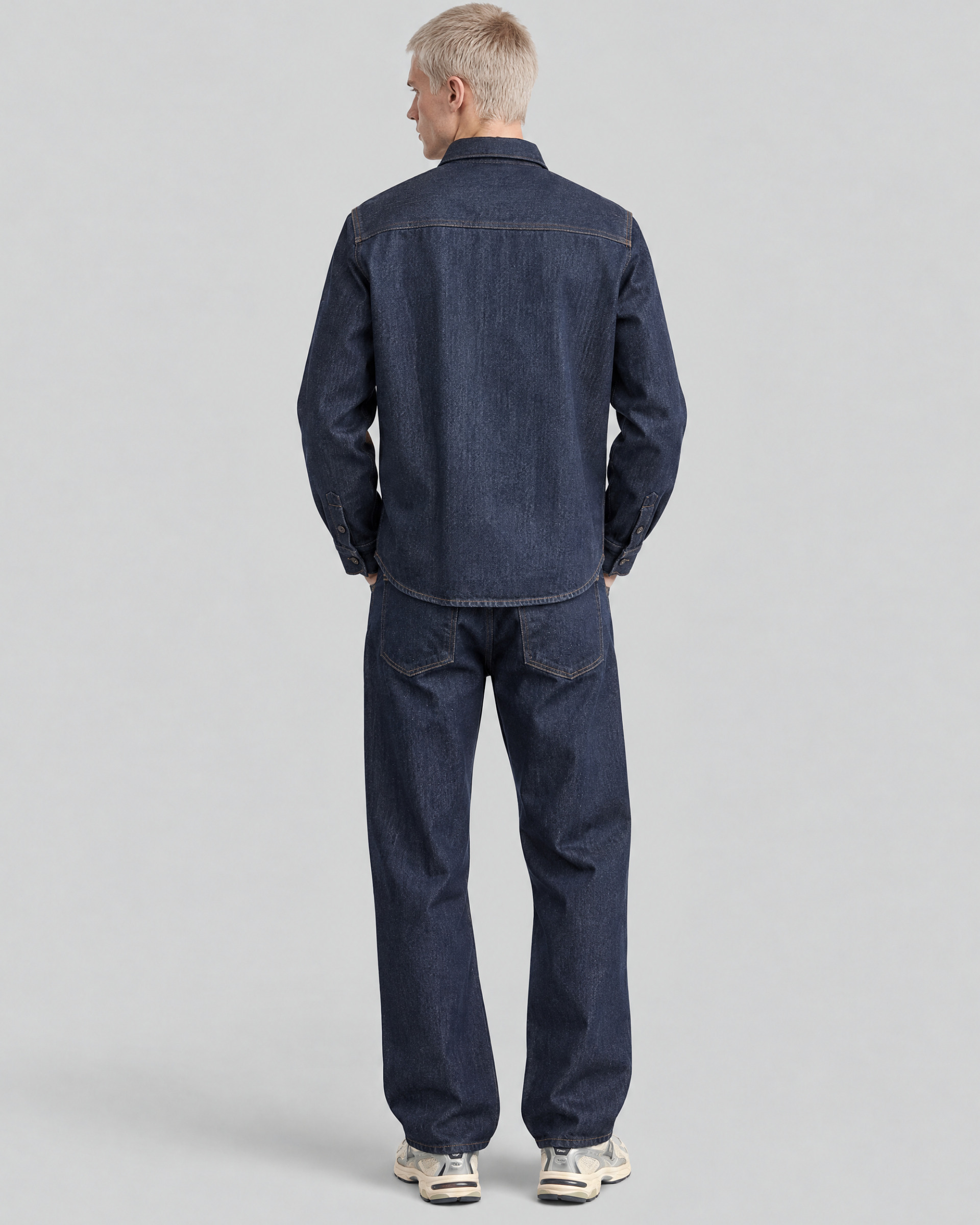 Straight-leg raw denim jeans in blue