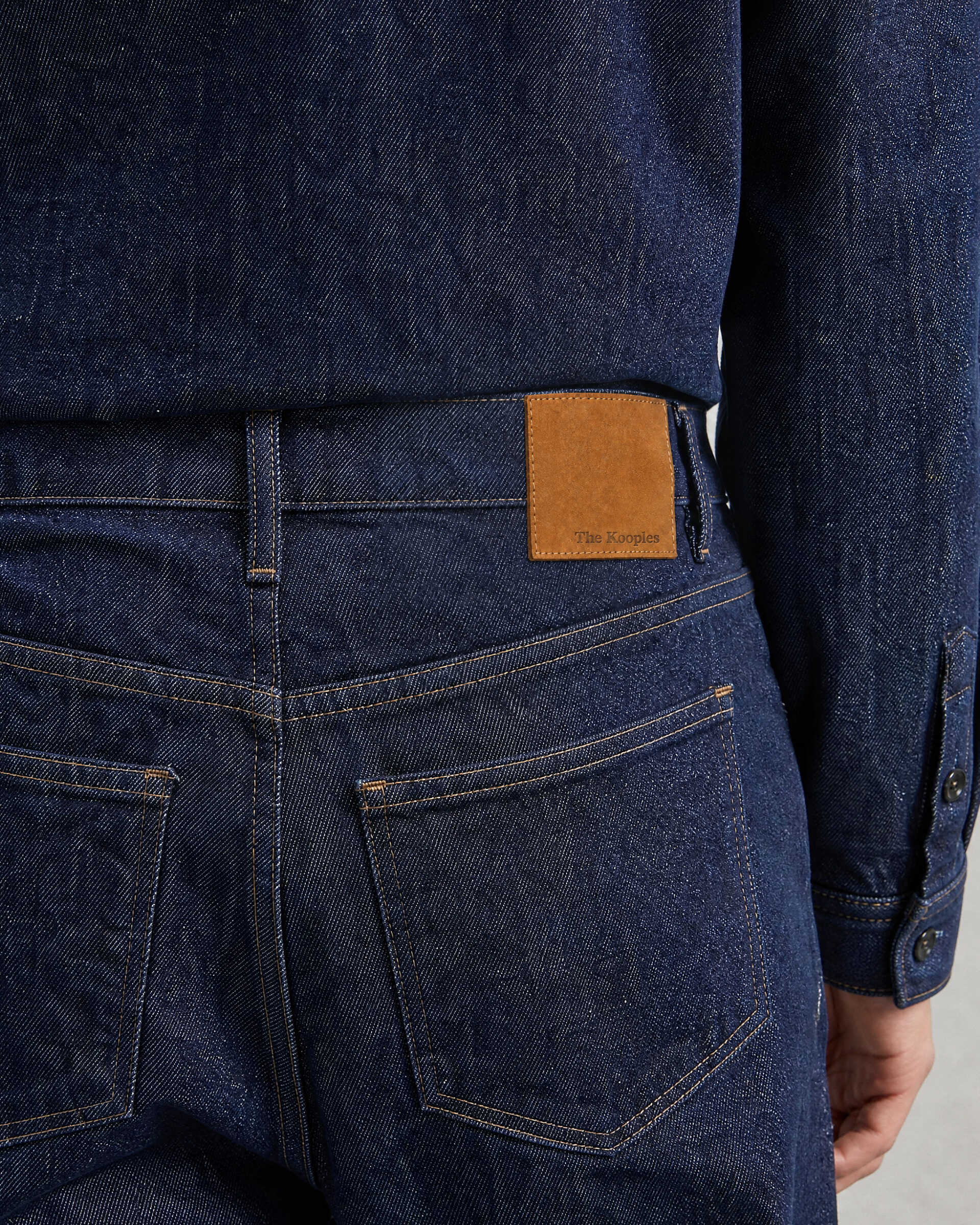 Straight-leg raw denim jeans in blue